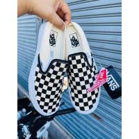 ราคา ? ? ? ? ? ? แท้ Vans Slip On Checkerboard Mule สลิปออนตารางหมากรุก เปิดส้น สินค้าพร้อมกล่องป้ายแท็ก รองเท้าแวนส์ รองเท้าผ้าใบ รองเท้าลำลอง (13325894574)