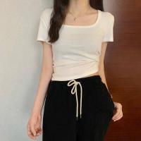 ราคา JANYSTUDIO เสื้อยืดสีพื้นคอเหลี่ยม เสื้อยืดเข้ารูปคอเหลี่ยม เสื้อยืดคอเหลี่ยม เสื้อแขนสั้น คอเหลี่ยมสีพื้น แฟชั่นใหม่ (12551277643)