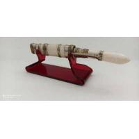 ราคา ฐานวางมีด วางตะกรุด แบบสี ขนาด4นิ้ว 5นิ้ว รวมด้าม แจ้งสีในแชท (11017117192)