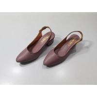 ราคา yeong yeou รองเท้าคัทชูหัวแหลมส้นสูง2นิ้วรัดส้น รหัสyy9253 (12976907322)