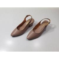ราคา yeong yeou รองเท้าคัทชูหัวแหลมส้นสูง2นิ้วรัดส้น รหัสyy9253 (12976907334)