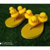 ราคา รองเท้าแตะผู้หญิงแบบหนีบ รองเท้าแตะติดเป็ด รองเท้าแตะหูคีบ (16323529568)