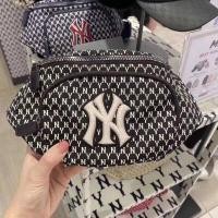 ราคา New ของแท้ MLB NEW YORK YANKEES กระเป๋าสะพายข้าง กระเป๋าผู้หญิง กระเป๋าคาดอก (17068477392)