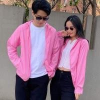 ราคา MiMi เสื้อกันแดด เสื้อกันลม เสื้อออกกำลังกาย เสื้อใส่ได้ทุกฤดู เหมาะกับทุกเพศทุกวัย สวมใส่สบาย มีหมวกคลุมหัวพร้อมในเสื้อ (15188532821)