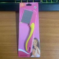 ราคา HOME PET B23 หวีสางเหา หวีเสนียด หวีเหาไข่เหาหลุด ซี่ฟันสแตนเลส แบบมีด้ามจับ หวีกำจัดเหา กำจัดไข่เหา ไม่ดึงผม ไม่เจ็บหัว (13172019045)