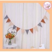 ราคา ธงตกแต่งผ้าสักกะหลาดร้อยเชือกให้แล้ว ขนาด 14 5 x 14 5 cm รวม 12 แผ่น พร้อมส่งจากกรงุเทพ ธง Banner ธงราว ป้ายแขวน ธงสามเหลี่ยมงานวันเกิด คริสมาส ปีใหม่ งานวัด ออกร้าน บูธขายข (16185833728)
