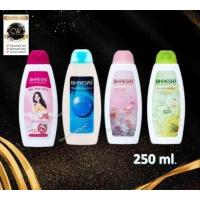 ราคา ส่งฟรี โลชั่นทาผิวเภสัชขวดปั้ม 400 มล 250 มล 150 มล สกินไลท์เทนนิ่ง กล่องชมพู วิตามินอี ครีม กล่องเหลือง 1ขวด โลชั่น body lotion สปริงซอง (10705722681)