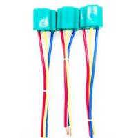 ราคา ขั้วไฟเซรามิกH4ขั้วตัวเมียสายไฟนา ขั้วไฟหน้า หลอดไฟ H4 สีดำ ไฟหน้ารถยนต์ ไฟหน้า มอเตอร์ไซค์ (9215725557)