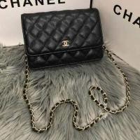 ราคา ฮิต กระเป๋าสะพายชาแนล ชาแนลวอค กระเป๋า 8นิ้ว หนังแลมป์สวยคุ้มราคา งานใหม่ล่าสุดดีที่สุดสไตล์หรูหราคาเวียร์ขายดีงานใหม่ล่าสุดดีที่สุดสไตล์หรูหรา งานสวยหนังดีมากรับประกัน100 พร้อม ถุงผ้า การ์ดแคร์ (2560