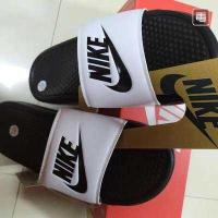 ราคา รองเท้าแตะแบบสวม รุ่น สีดำรองเท้าแตะแฟชั่นสำหรับบุรุษและสตรีคุณภาพสูง รองเท้าแตะ Nike สำหรับเด็กชายและเด็กหญิง รองเท้าแตะ Nike สำหรับผู้หญิง รองเท้าแตะไนกี้ แฟชั่นรองเท้าแตะ รองเท้าแตะ (10193712950)