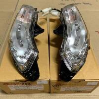 ราคา ไฟเลี้ยวหน้า SCOOPY I 2012 สกูปปี้ไอไฟเลี้ยวบังลม ข้างซ้าย ข้างขวา สินค้าคุณภาพดี (10235132428)