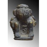 ราคา พระปิดตา หลวงพ่อทับ วัดทอง พิมพ์นั่งยอง เนื้อสำริด (17406643170)