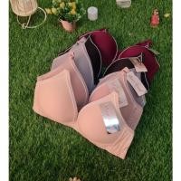 ราคา เสื้อชั้นใน sisterhood 3001 ไม่มีโครง ฟองบาง (16007643881)