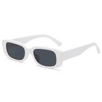 ราคา We Flower Retro French Rectangle Sunglasses for Women Girls Chic Fashion UV 400 Protection Eyewear (13700785900)