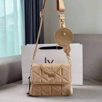 ราคา LYN กระเป๋าลินน์ Outlet คลอใหม่ล่าสุด รุ่นยอดฮิต (12718927937)