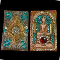 ราคา พระสมเด็จประดับพลอยหลังฝังบ่วงพญานาคเนื้อผง (17446511148)