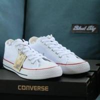 ราคา Converse All Star Classic ox White รุ่นฮิต สีขาว รองเท้าผ้าใบ คอนเวิร์ส ได้ทั้งชายหญิง (3781552835)