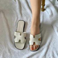 ราคา H02พร้อมส่ง รองเท้าแตะ พื้นสีดำ ราคาถูก ยางนิ่ม รองเท้าแฟชั่นผู้หญิง รองเท้าแตะผู้หญิง รองเท้าแตะ รองเท้าแตะหญิง (11335602194)