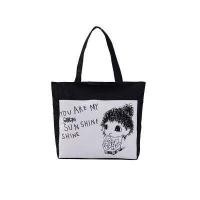 ราคา IN THE BAGS กระเป๋าผ้า กระเป๋าผ้าแคนวาสเกรดพรีเมี่ยม มีซิป You are my sunshine สีดำหุ้มขาว (2960344484)