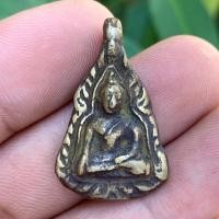 ราคา เหรียญหล่อโบราณ หลวงพ่อเพชร วัดท่าหลวง พิจิตร หลวงพ่อเงินปลุกเสก (12594611672)