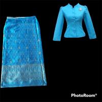 ราคา ชุดไทยจิตรลดาสีฟ้า ไทยเรือนต้นสีฟ้า เสื้อ ผ้าถุงฟรีไชร์ป้ายตะขออัดผ้ากาวทั้งตัวงานสวยค่ะ (15815733350)