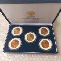 ราคา พิธีใหญ่ เหรียญพระพุทธปัญจภาคี ครบชุด 5 พิมพ์ เนื้อทองแดง เหรียญสวยวิ้ง ไม่ผ่านการใช้ UNC พร้อมกล่องหนังแท้จากกรมฯ ตลับอะคริลิคอย่างดี (18110562259)