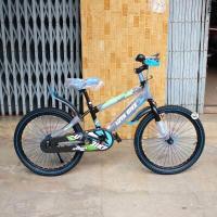 ราคา จักรยานเด็ก จักรยานเสือภูเขาเด็ก 20 นิ้ว JUMBO SPIDER ซี่ลวดสี กระติกน้ำ บังโคลน เด็ก 7 ปีขึ้นไป (8429273956)