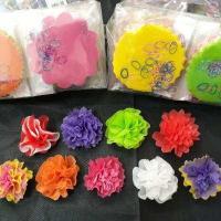 ราคา รุ่นคละสี กระดาษสาห่อเหรียญโปรยทานพร้อมหนังยาง แพ็คโหล 12 ถุง เฉลี่ยถุงละ 8 3 บาท ถุงละ50 แผ่น รวม600แผ่น คละสีสดใสและคละขอบหยักให้แล้ว (2132948496)