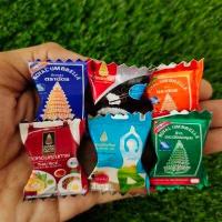 ราคา กระดาษพับเหรียญโปรยทานซองขนมจิ๋วแบบสติ๊กเกอร์ 1 ชุด ทำได้ 100 ชิ้น ใส่ได้ทุกเหรียญ (15980461493)