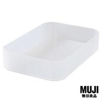 ราคา มูจิ กล่องใส่เครื่องสำอาง MUJI PP Makeup Box 1 4 15 x 22 x 4 5 cm (7439452323)