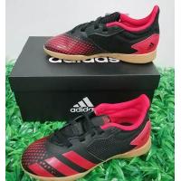 ราคา Adidas รองเท้าฟุตซอลเด็ก รุ่น EF1979 (16871740205)