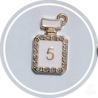 ราคา jibbitz งานเพชร ตัวติดตกแต่งรองเท้า ทรง crocs (19109022732)