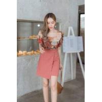 ราคา จั๊มสูทผ้าทอขาสั้น ทรงสวย รีบจองนะคะ งานสวย ตามหาหนักมาก ห้ามพลาดนะคะ (17628207410)
