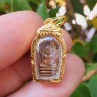 ราคา พระนาคปรก หลวงปู่ศุข พิมพ์ใบมะขาม 2ซม เลี่ยมกรอบทองกันน้ำอย่างดี (8644140758)