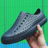 ราคา Ready Stock Unisex Sandal Jelly Shoes Summer Croc Shoes Kids Garden Shoes Beach Hollow Mules Clogs Candy Color Sandals JEFFERSON WNC Native Waterproof Beach Sandals Size 36 45 For (16439844856)