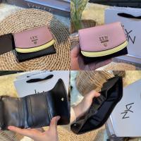 ราคา กระเป๋าสตางค์ใบสั้น LYN รุ่น Mika Short Wallet (14304646953)