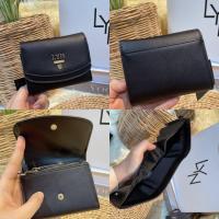 ราคา กระเป๋าสตางค์ใบสั้น LYN รุ่น Mika Short Wallet (14304646954)