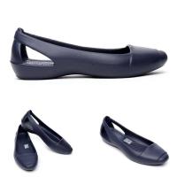 ราคา รองเท้าคัทชู CROCS Sloane Flat รองเท้าลำลองผู้หญิงCROCS นิ่มเบาสบาย ใส่ทั้งวันก็ไม่เมื่อย (18063196823)