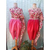 ราคา ชุดไทยแม่ชะบา โจงกระเบน สะไบลายดอกโจงกระเบนผ้าไหมเทียมฟรีไซร์เอว25 33 นิ้ว สะไบยาว 3 เมตรกว้าง 14 5 นิ้ว (15472257811)