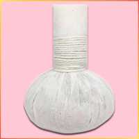 ราคา ลูกประคบ สมุนไพร ลูกประคบแก้ปวด ประคบหลังคลอด ประคบเส้น ภูมิปัญญาไทย สูตรมาตรฐานโบราณ ใช้ได้นาน Herbal Ball Herbal Compress Ball Spa Thai Traditional (16907117580)