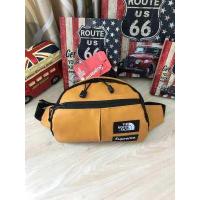ราคา กระเป๋าสะพาย กระเป๋าถือ ซูพรีม x The North Face Roo II Lumber pack คอลเลคชั่นเท่ๆ วัสดุหนังpu เรียบและนิ่ม น้ำหนักเบา (1391802713)