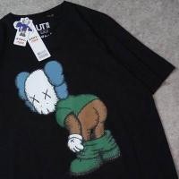 ราคา เสื้อยืด Uniqlo X KAWS UT Ut UNIQLO เสื้อยืด ลาย KAWS สีดํา ของแท้S 3XL (17397702304)