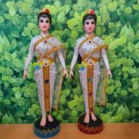 ราคา หุ่นนางไม้ แม่ตะเคียน เจ้าแม่แบบต่างๆ ฐาน4นิ้ว สูง35ซม งานแต่งผ้าประดับเพชรสวยงาม พระพิธีอัญเชิญดวงจิตแล้ว (11875555918)