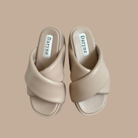 ราคา DARYNE DD 014 รองเท้าแตะส้นตึกแบบสวม (16665375353)