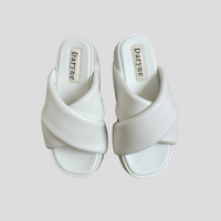 ราคา DARYNE DD 014 รองเท้าแตะส้นตึกแบบสวม (16665375363)