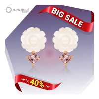 ราคา Bling Bijoux ต่างหูเงินแท้ 925 ไข่มุกแกะสลักรูปดอกกุหลาบ ตกแต่ง Morganite สื่อถึงความรักบริสุทธิ์ (8825297871)