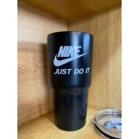 ราคา CR แก้วเยติ30ออนซ์พิมพ์ลาย แก้วเยติเก็บความเย็น 30ออนซ์ แก้วเก็บความร้อน แก้วเยติ แก้วเก็บอุณหภูมิ สเตนเลสแท้ อย่างหนา ไอน้ำไม่เกาะ สีสวยหรู กระทิงแดง (17659015894)