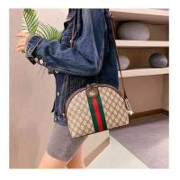 ราคา Gucci กระเป๋าสะพายซิปหรูหรารูปหอยเชลล์ สายยาวปรับได้ใช้ได้กับโทรศัพท์ลิปสติกสำหรับเด็กผู้หญิงและผู้หญิงของแท้ Gucci ยี่ห้อ100 รูปภาพจริงอื่นๆ (12848442977)