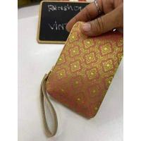 ราคา ใหม่ กระเป๋าใส่เหรียญ พิมลายช้าง ลายไทย กระเป๋าสตางค์ใบเล็ก ของฝาก ของที่ระลึก ของชำร่วยงานมงคล พร้อมส่ง (19361368918)