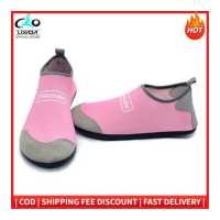 ราคา รองเท้าสกูบาแบบยูนิเซ็กส์ รองเท้าลุยน้ำน้ำหนักเบามากรองเท้าบูตดำน้ำกันลื่นรองเท้าเดินชายหาดถุงเท้าลุยน้ำสำหรับดำน้ำสกูบาดำน้ำตื้น (12954193002)